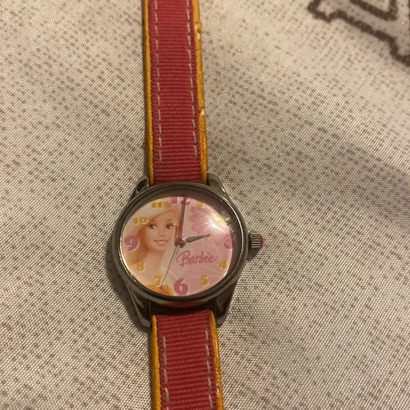 Rarenostalgia vintage Barbie watch have anew battery.